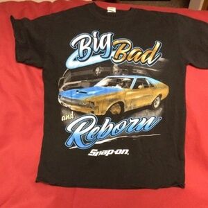 SNAP ON  tools tshirt